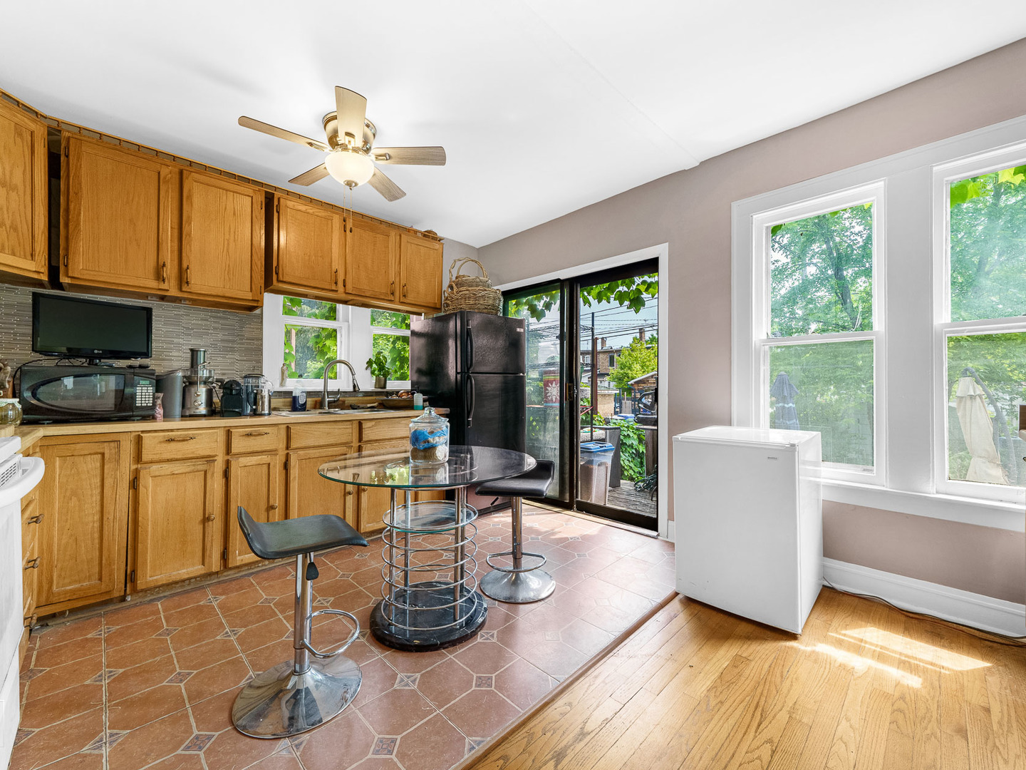 11349 South St Lawrence Avenue, Unit ROWHSE Chicago, IL 60628 - Photo 7 of 22