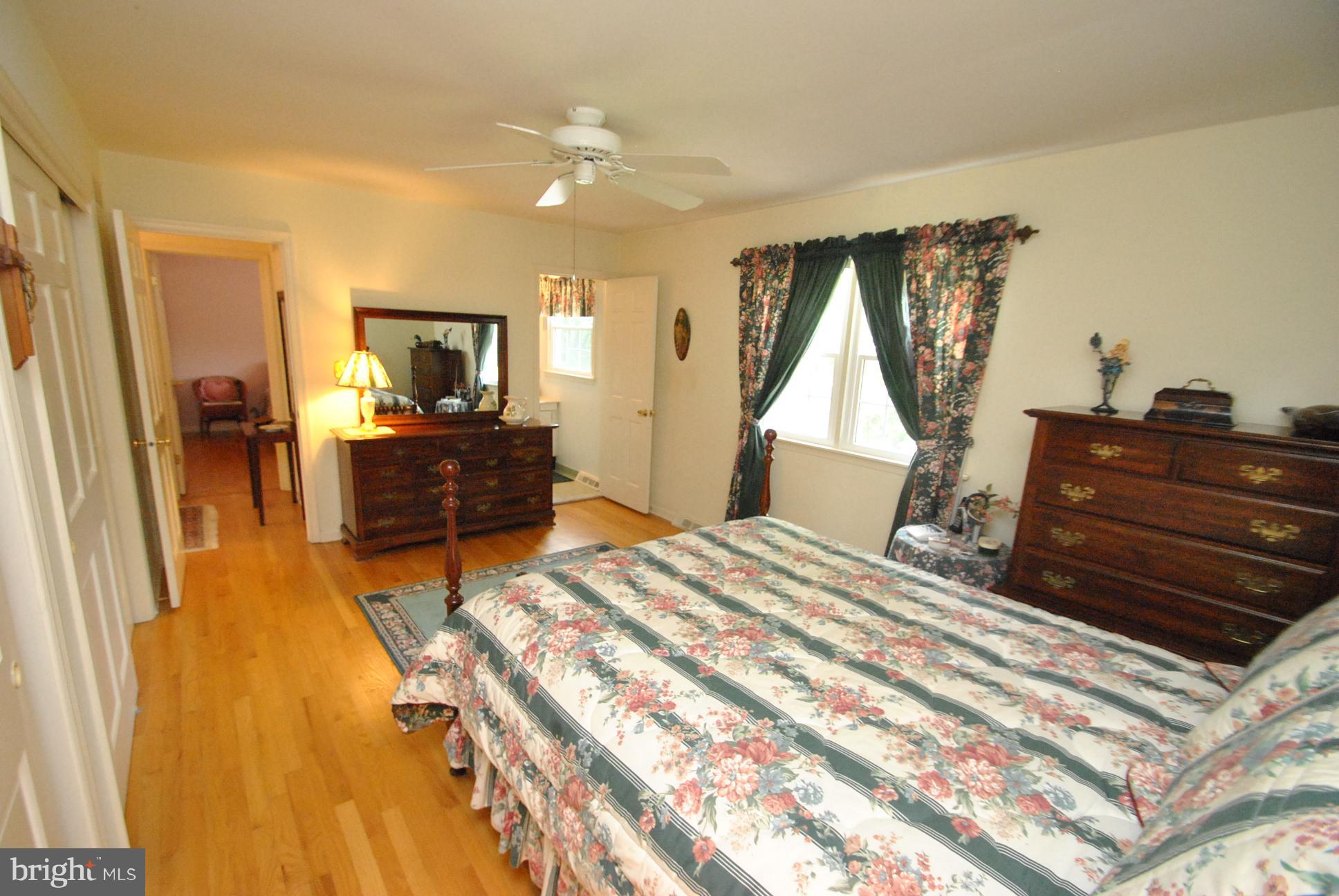 2508 Rochelle Drive Fallston, MD 21047 - Photo 22 of 30 OWNERS BEDROOM WITH FULL BATH