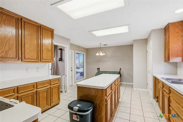 $349,900 | 408 Cherrystone Circle, Victoria, TX 77904