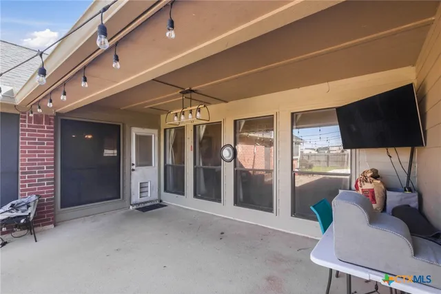 $349,900 | 408 Cherrystone Circle, Victoria, TX 77904