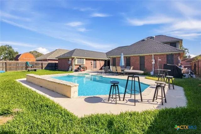 $349,900 | 408 Cherrystone Circle, Victoria, TX 77904