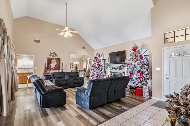 $349,900 | 408 Cherrystone Circle, Victoria, TX 77904