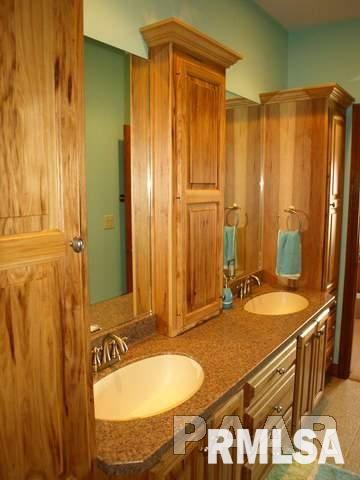 7601 West Grange Hall Road Dunlap, IL 61525 - Photo 16 of 36 Gallery Image 16