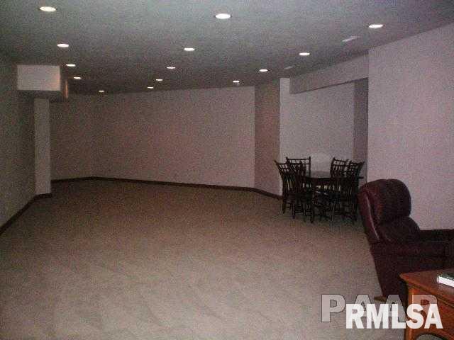 7601 West Grange Hall Road Dunlap, IL 61525 - Photo 19 of 36 Gallery Image 19