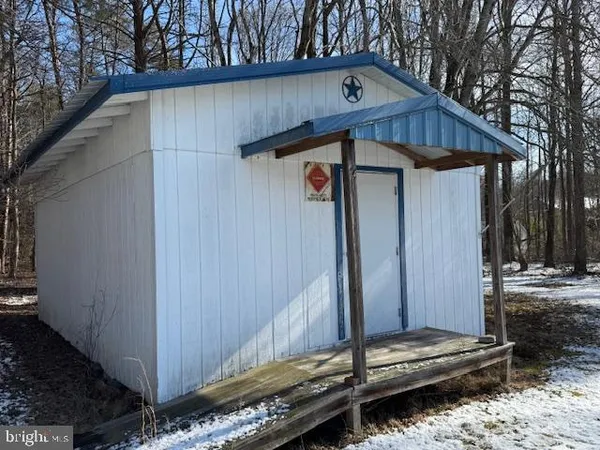 $600,000 | 72 Shady Beach Road, North East, MD 21901