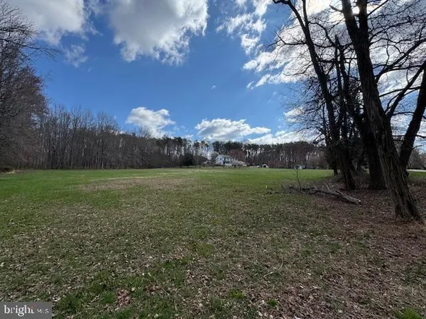 $600,000 | 72 Shady Beach Road, North East, MD 21901