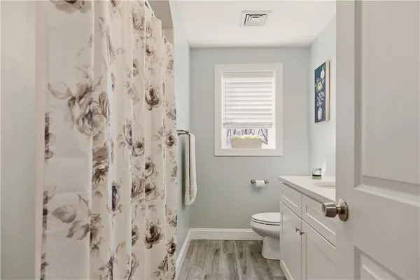 $5,000 | 3 Rego Avenue, Bristol, RI 02809