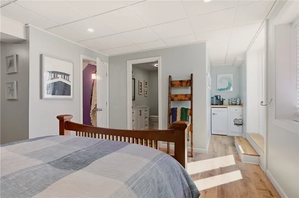 $5,000 | 3 Rego Avenue, Bristol, RI 02809