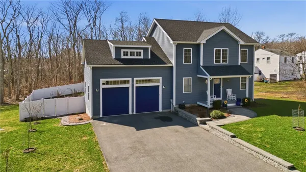 $5,000 | 3 Rego Avenue, Bristol, RI 02809