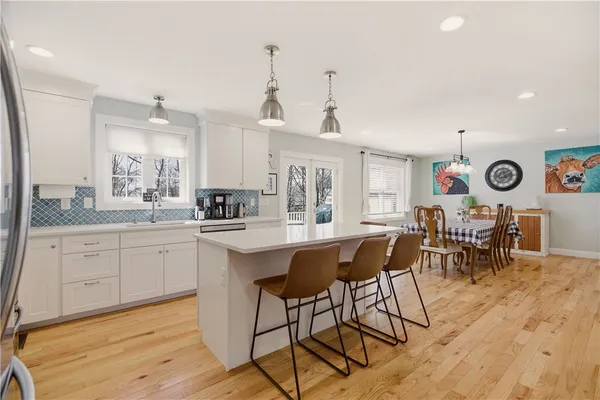 $5,000 | 3 Rego Avenue, Bristol, RI 02809