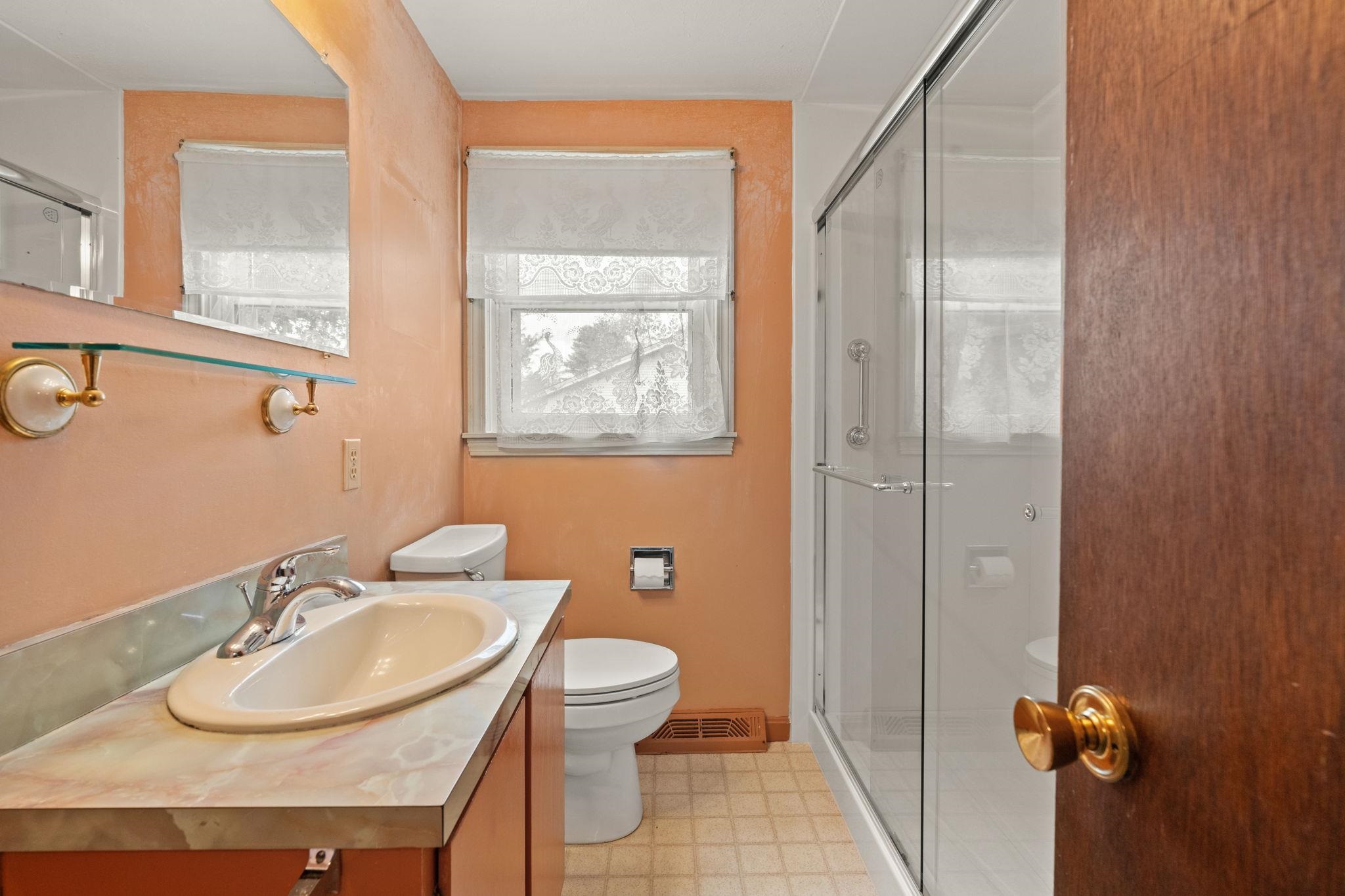 18 Dunloggin Road Nashua, NH 03063 - Photo 35 of 48 Gallery Image 35