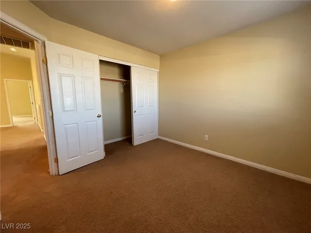 $1,850 | 275 Red Eucalyptus Drive, Henderson, NV 89015