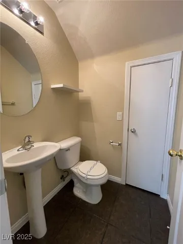 $1,850 | 275 Red Eucalyptus Drive, Henderson, NV 89015