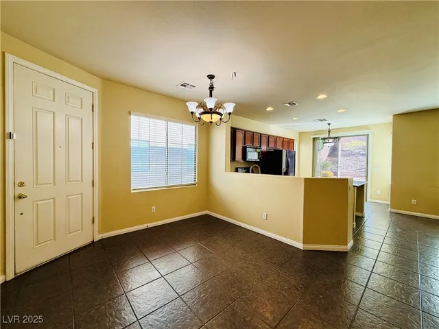 $1,850 | 275 Red Eucalyptus Drive, Henderson, NV 89015