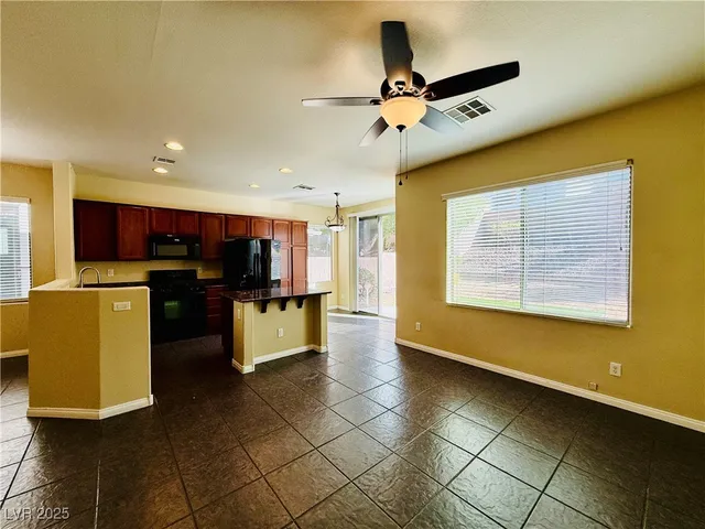 $1,850 | 275 Red Eucalyptus Drive, Henderson, NV 89015