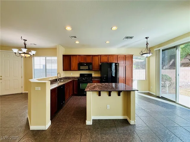 $1,850 | 275 Red Eucalyptus Drive, Henderson, NV 89015