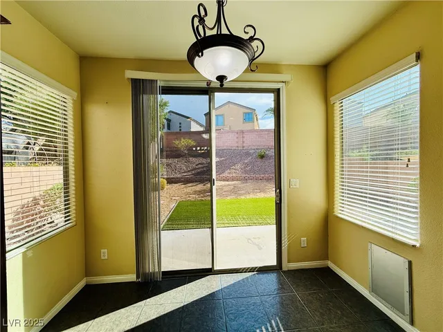 $1,850 | 275 Red Eucalyptus Drive, Henderson, NV 89015