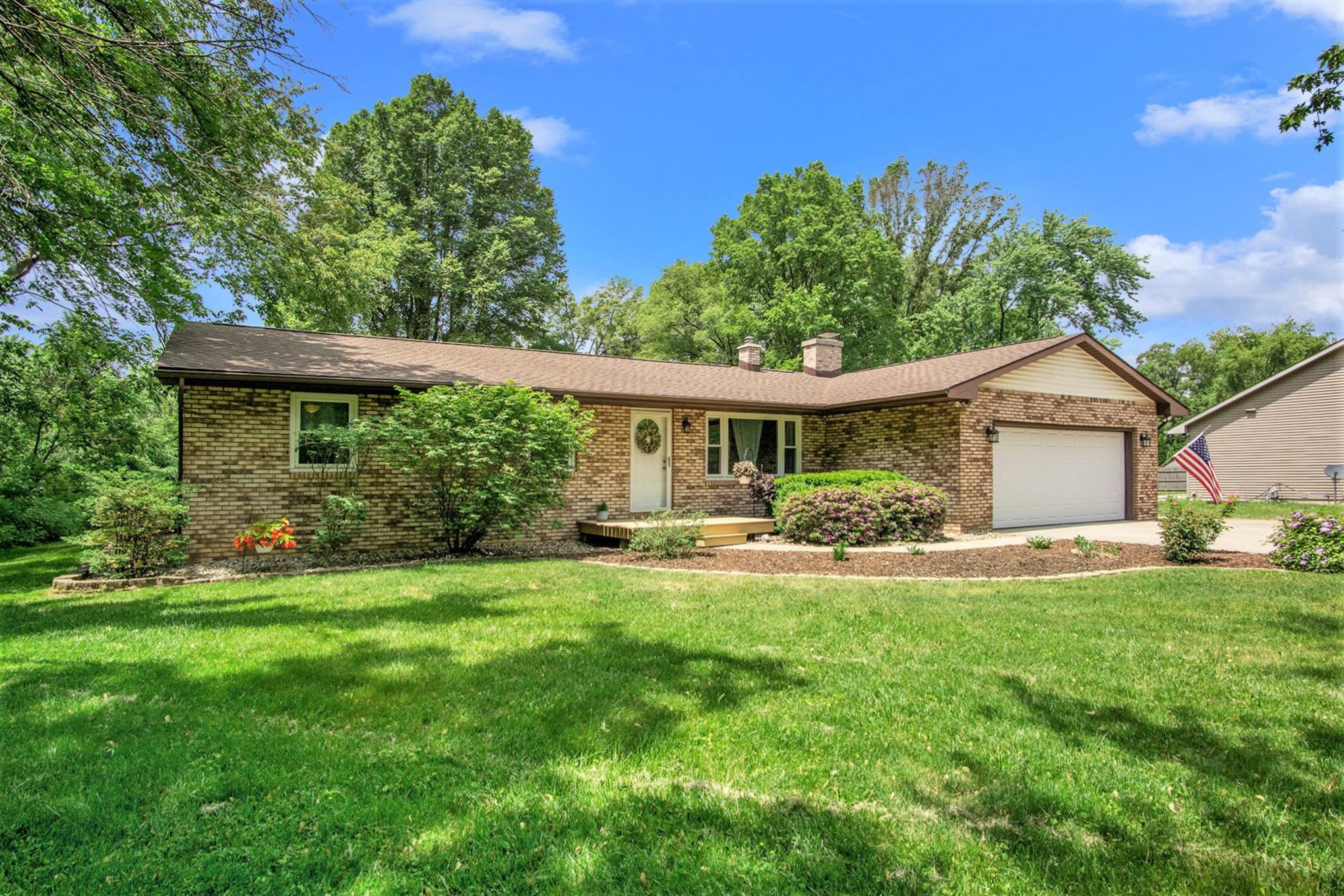 50955 Mayflower Road South Bend, IN 46628 - Photo 4 of 34