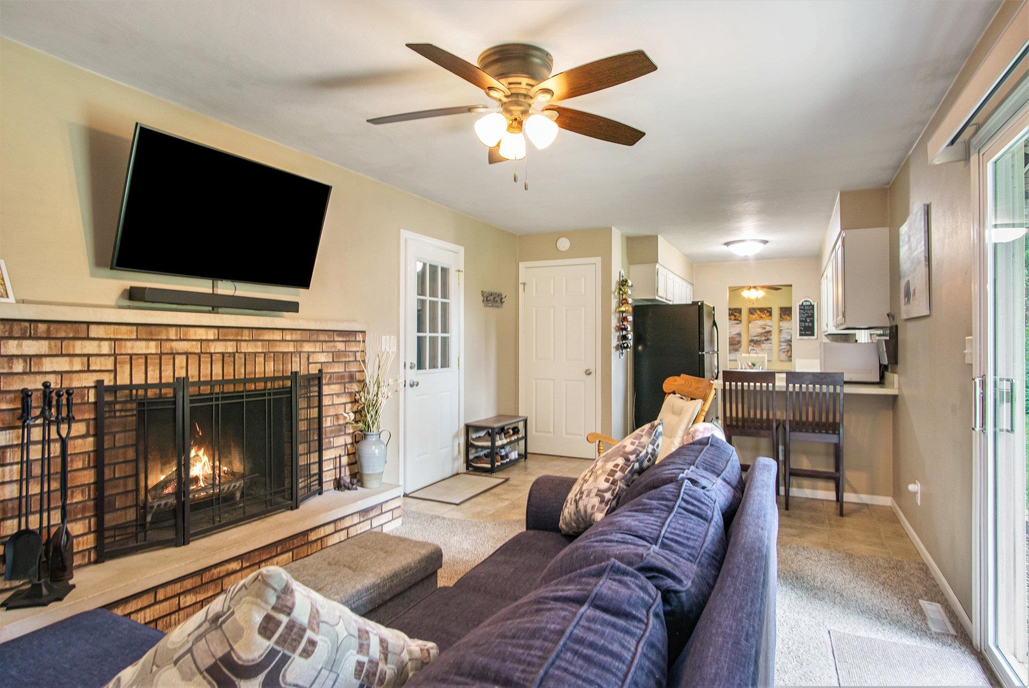 50955 Mayflower Road South Bend, IN 46628 - Photo 7 of 34