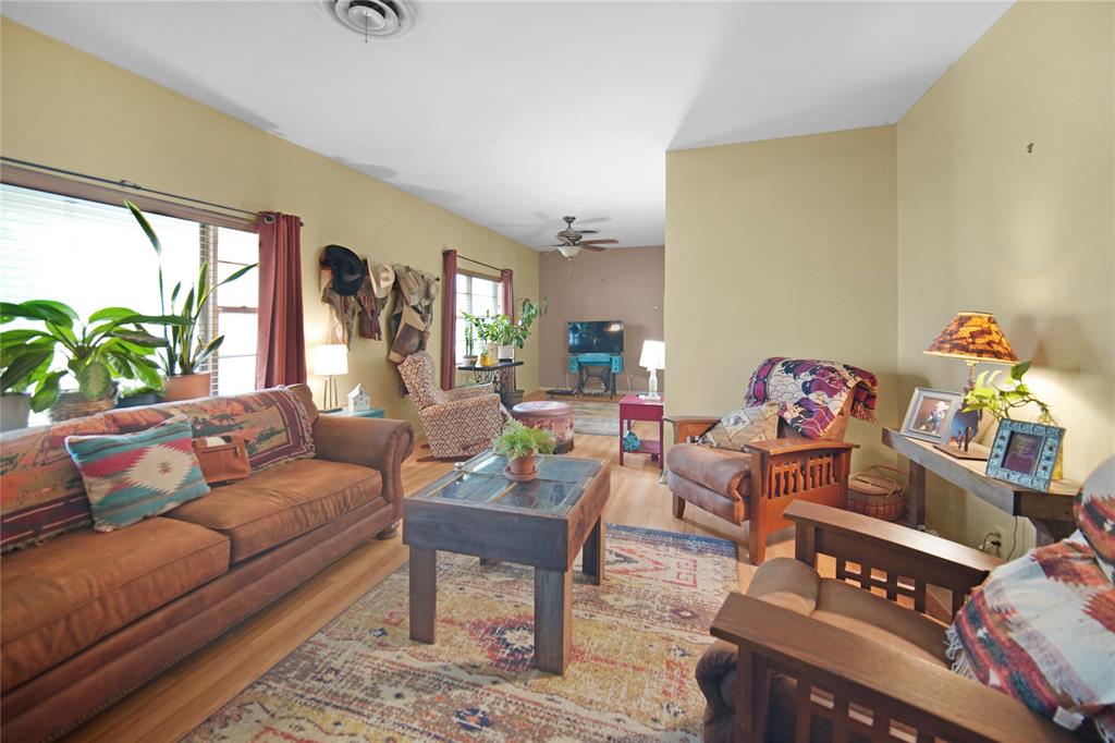 172 Valentine Road Windthorst, TX 76389 - Photo 2 of 31