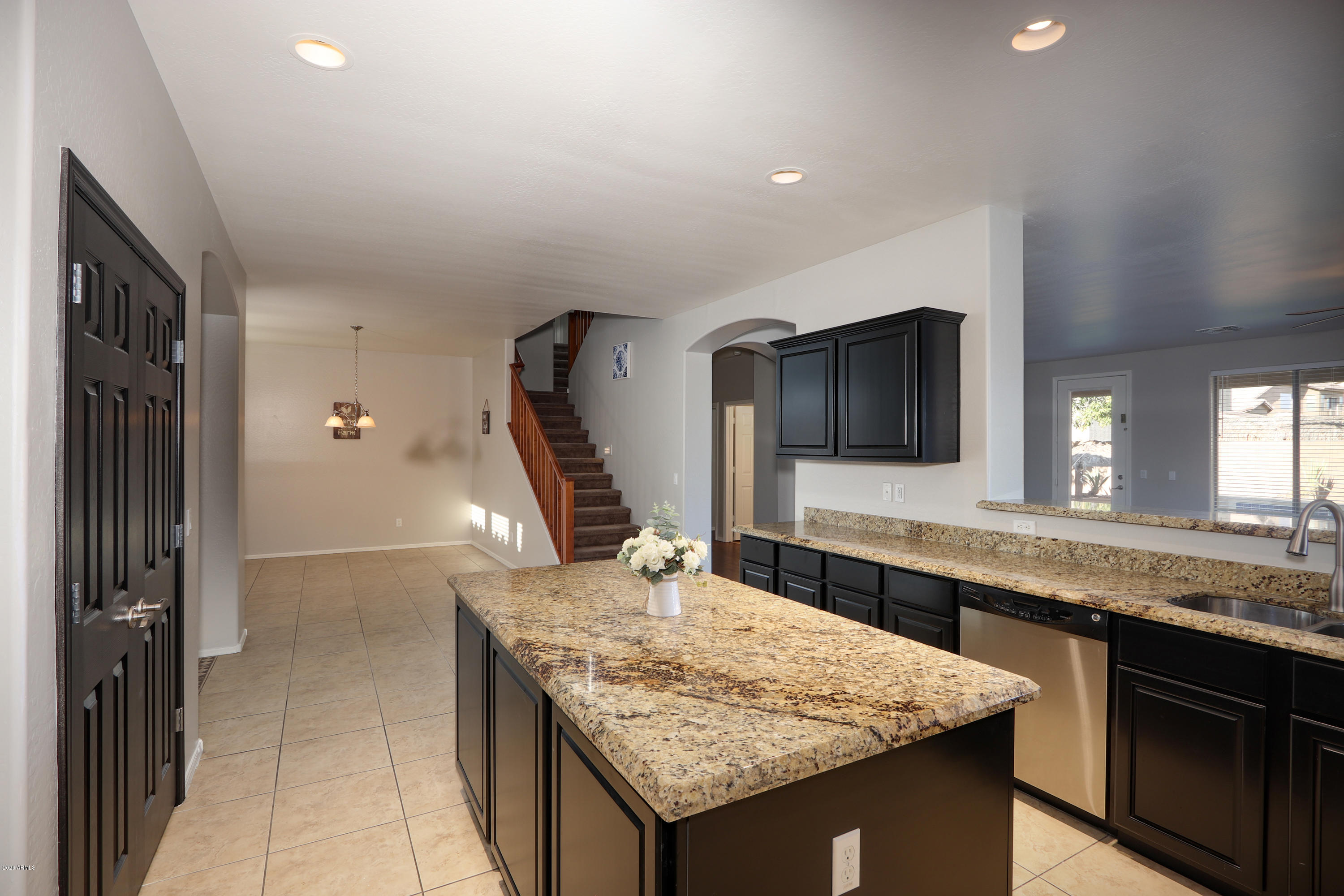 18459 North Stonegate Road Maricopa, AZ 85138 - Photo 19 of 74 17