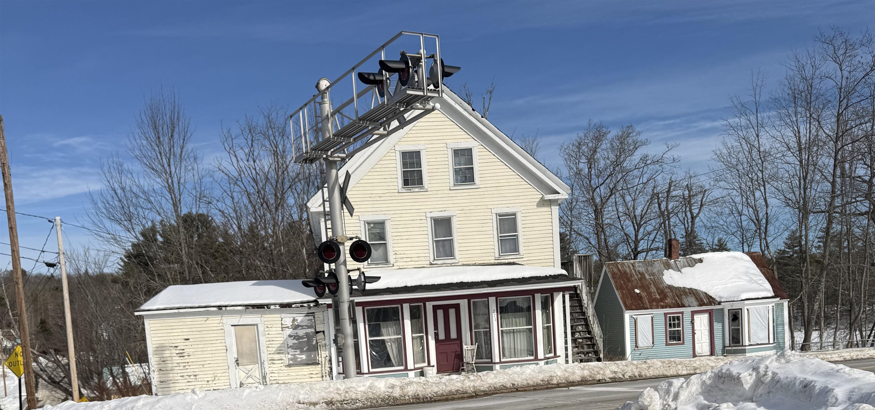 271 Main Street Union, NH 03887 - Photo 2 of 36