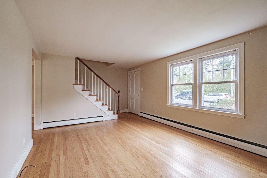 21 Hamlin Road Falmouth, ME 04105 - Photo 8 of 49 20210428gp-62009
