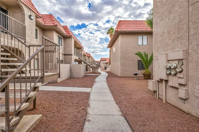 $154,999 | 4300 North Lamont Street, Unit 234, Las Vegas, NV 89115