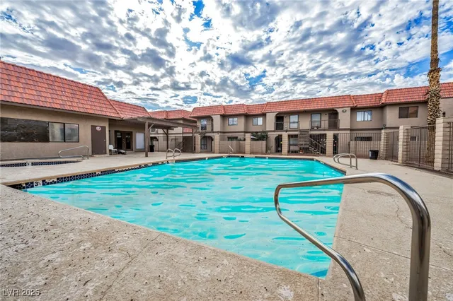 $154,999 | 4300 North Lamont Street, Unit 234, Las Vegas, NV 89115