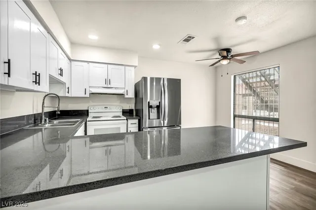 $154,999 | 4300 North Lamont Street, Unit 234, Las Vegas, NV 89115
