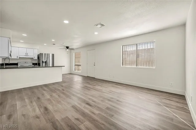 $154,999 | 4300 North Lamont Street, Unit 234, Las Vegas, NV 89115