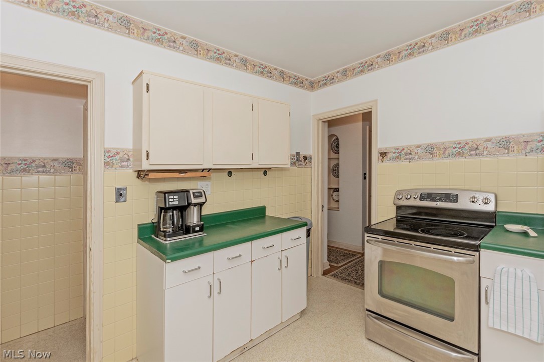 4017 Bluestone Road Cleveland Heights, OH 44121 - Photo 15 of 30 Gallery Image 15