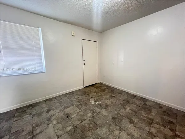 $1,650 | Overtown, Miami, FL 33136