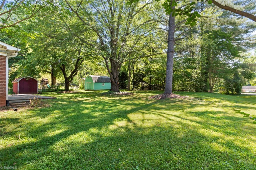 701 North Peace Haven Road Winston-Salem, NC 27104 - Photo 22 of 24