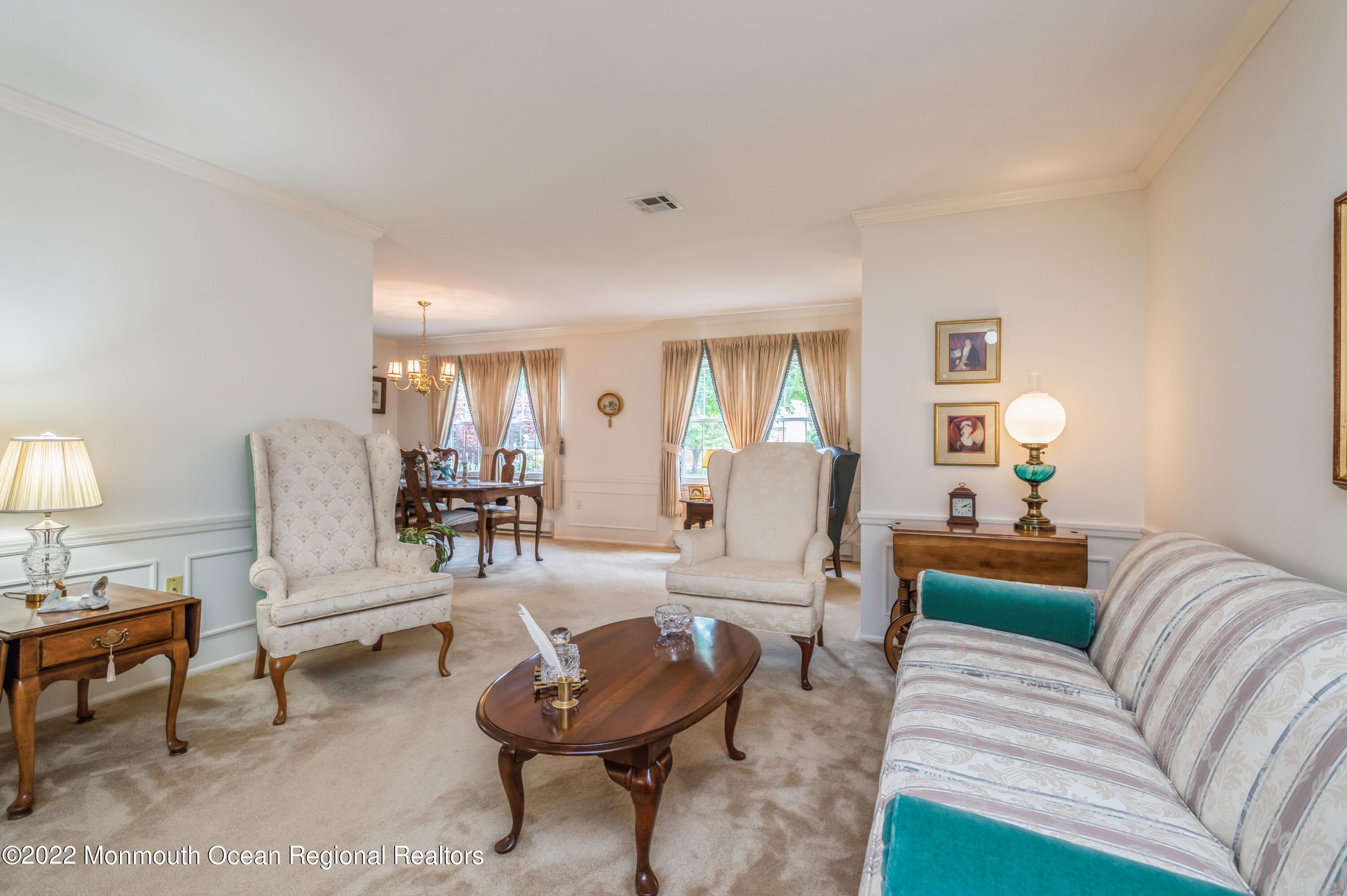26 Meadowbrook Road Brick, NJ 08723 - Photo 8 of 32 LIVING ROOM