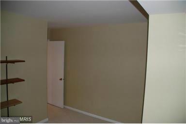 2335 Millennium Lane Reston, VA 20191 - Photo 12 of 18 a bathroom with a shower