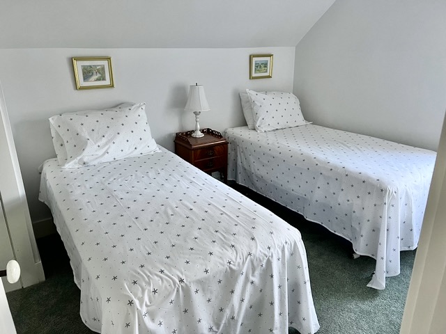 61 Simpsons Lane Edgartown, MA 02539 - Photo 12 of 25 Gallery Image 12