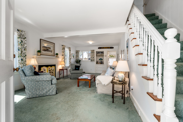 61 Simpsons Lane Edgartown, MA 02539 - Photo 5 of 25 Gallery Image 5