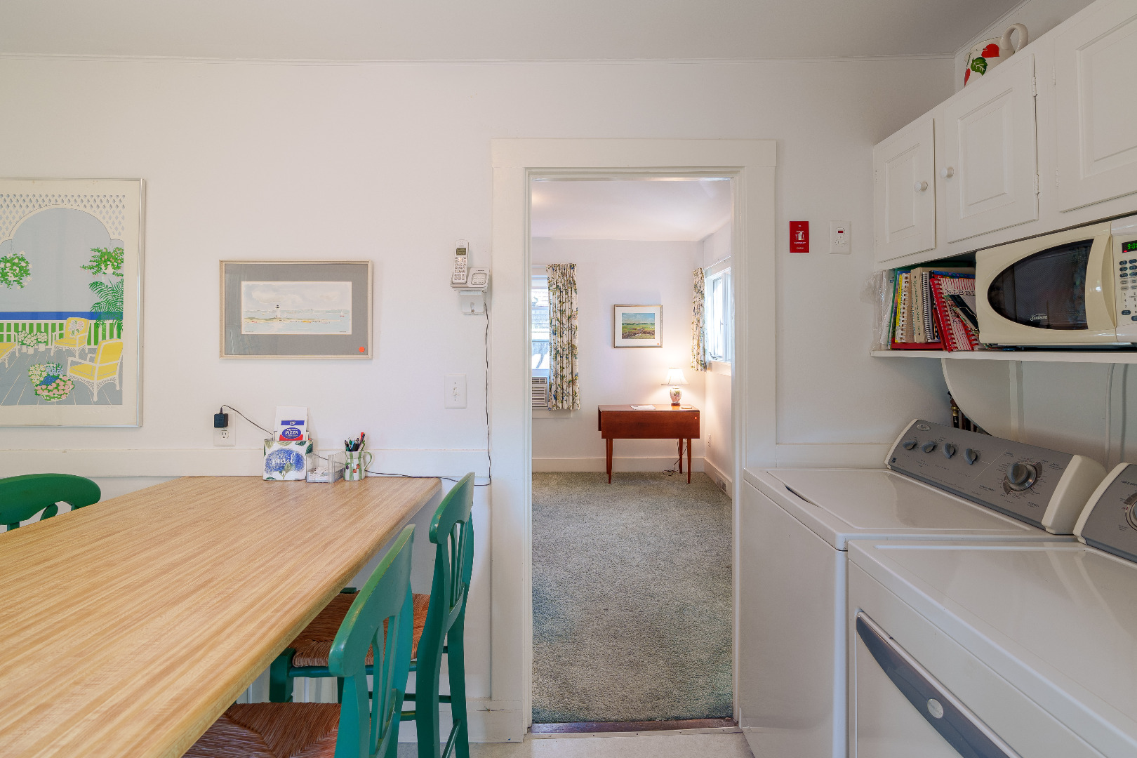61 Simpsons Lane Edgartown, MA 02539 - Photo 9 of 25 Gallery Image 9