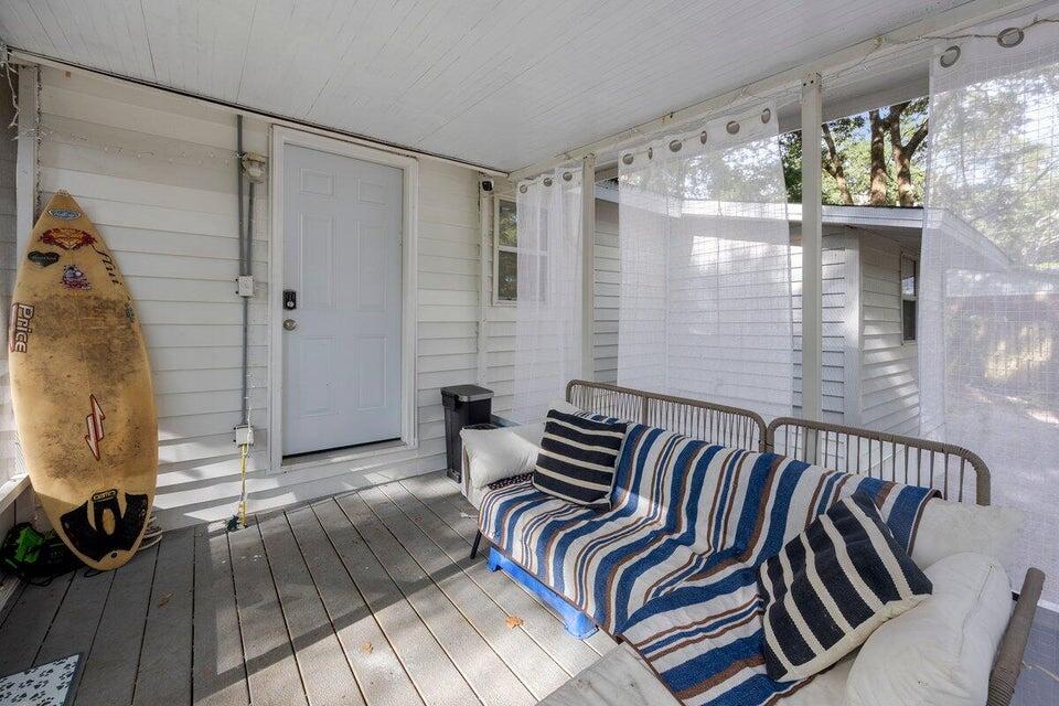 101 3rd Street Niceville, FL 32578 - Photo 11 of 16 a view of wooden floor in a bedroom