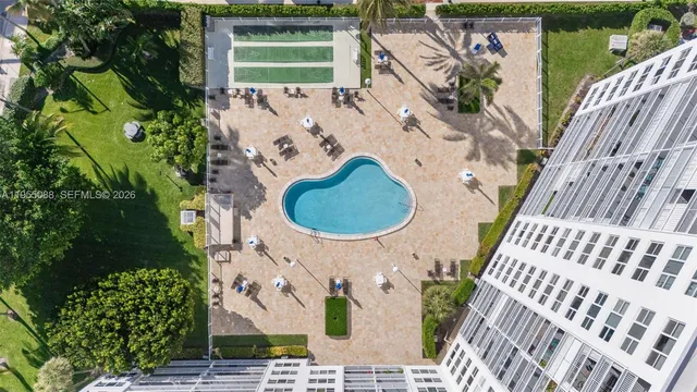 $450,000 | 201 North Ocean Boulevard, Unit 712, Pompano Beach, FL 33062