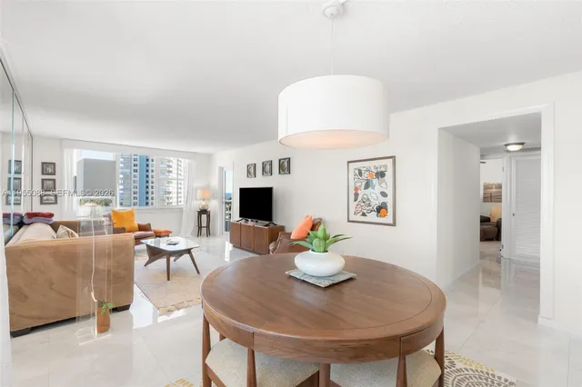 $450,000 | 201 North Ocean Boulevard, Unit 712, Pompano Beach, FL 33062