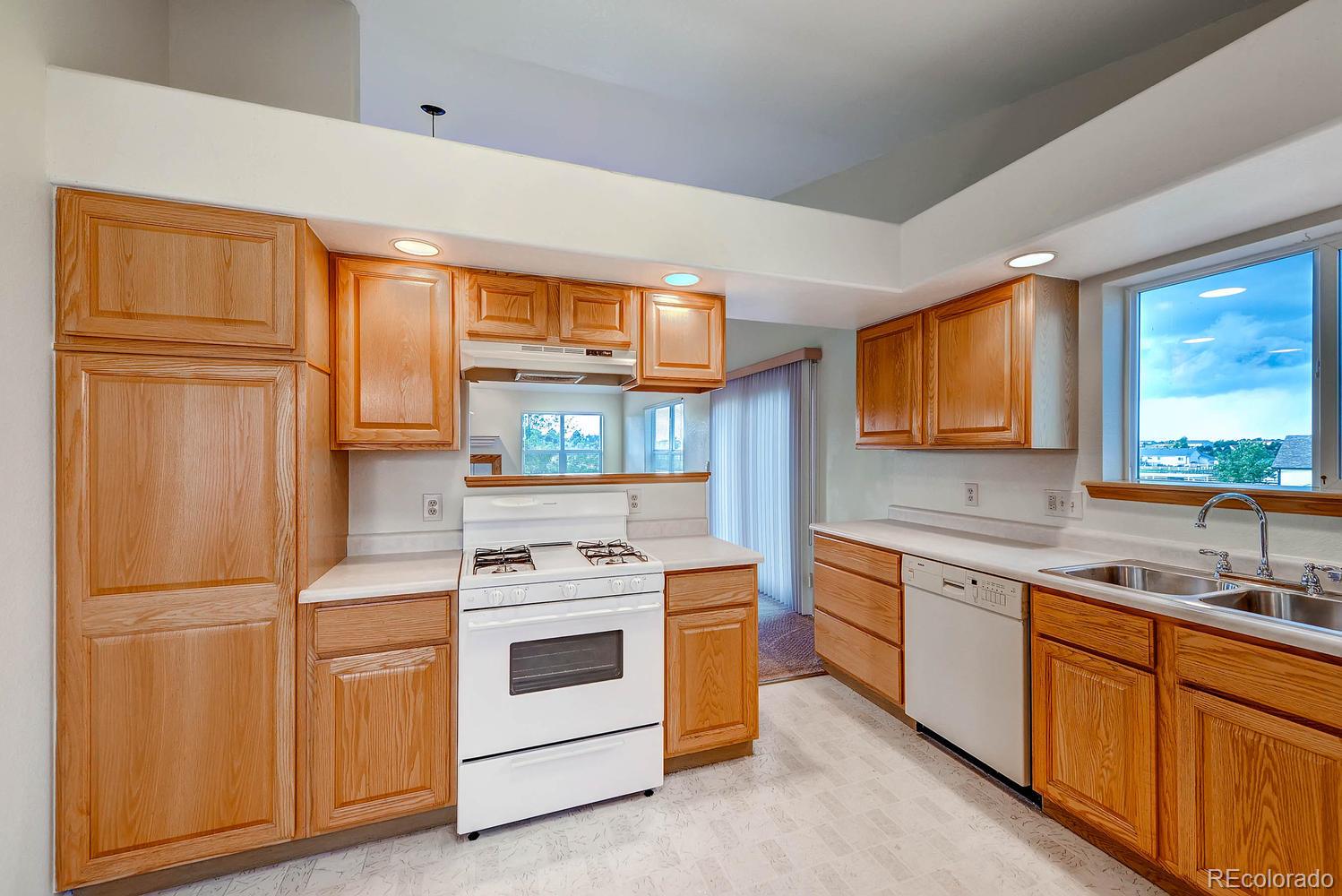 42886 Vista Ridge Road Parker, CO 80138 - Photo 11 of 28 Gallery Image 11