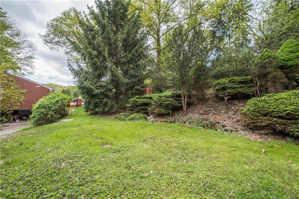 349 Thompson Run Road Pittsburgh, PA 15237 - Photo 18 of 22