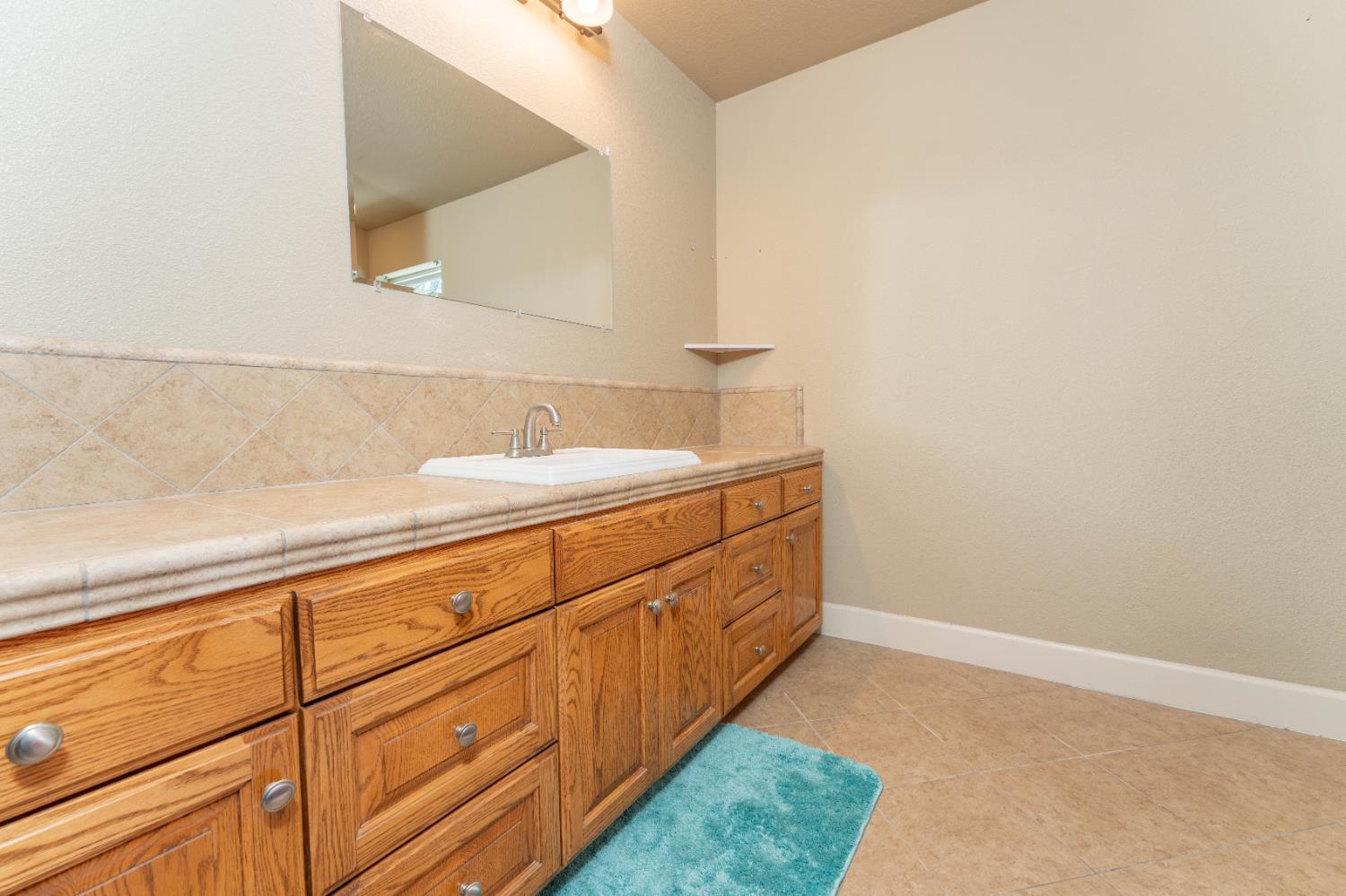 1150 East Hanford Armona Road Lemoore, CA 93245 - Photo 26 of 43