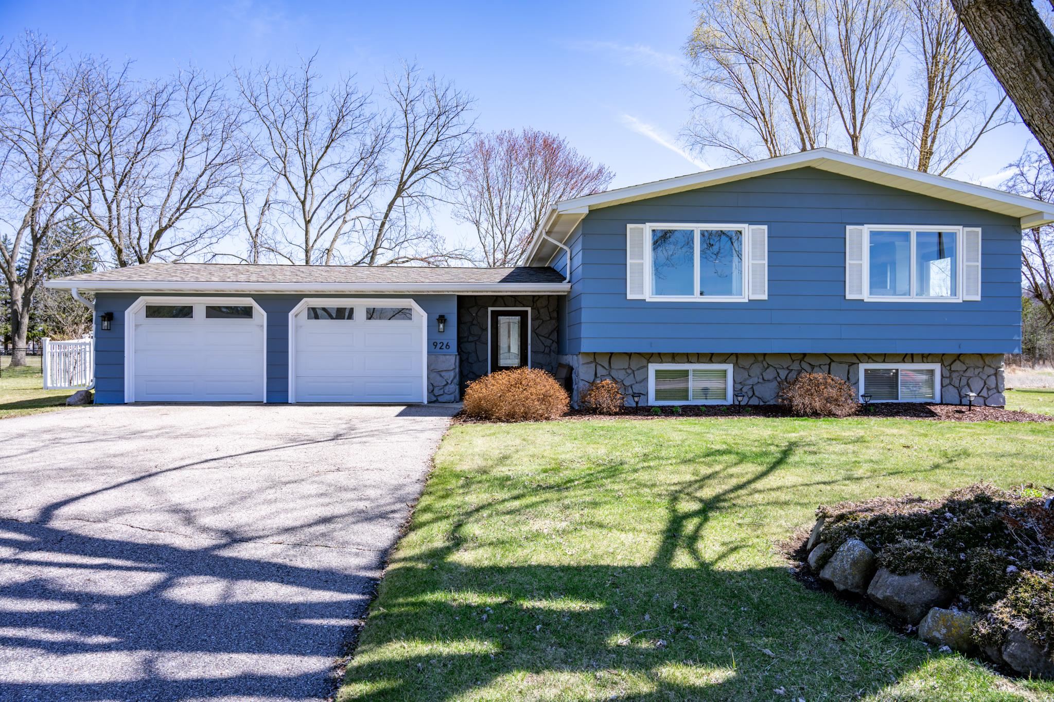 926 Elm Street Mauston, WI 53948 - Photo 1 of 73