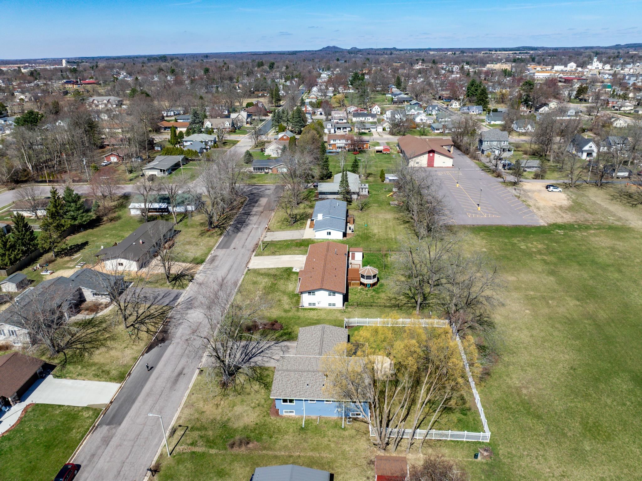 926 Elm Street Mauston, WI 53948 - Photo 68 of 73