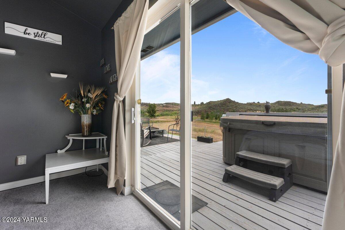 1084 Thompson Road Cowiche, WA 98923 - Photo 7 of 21 a balcony with furniture and a potted plant
