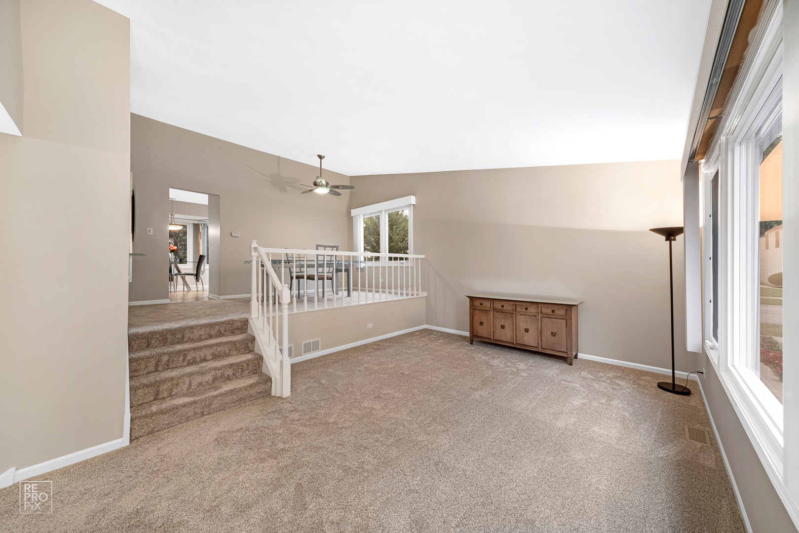 1264 Dayton Road Buffalo Grove, IL 60089 - Photo 2 of 20