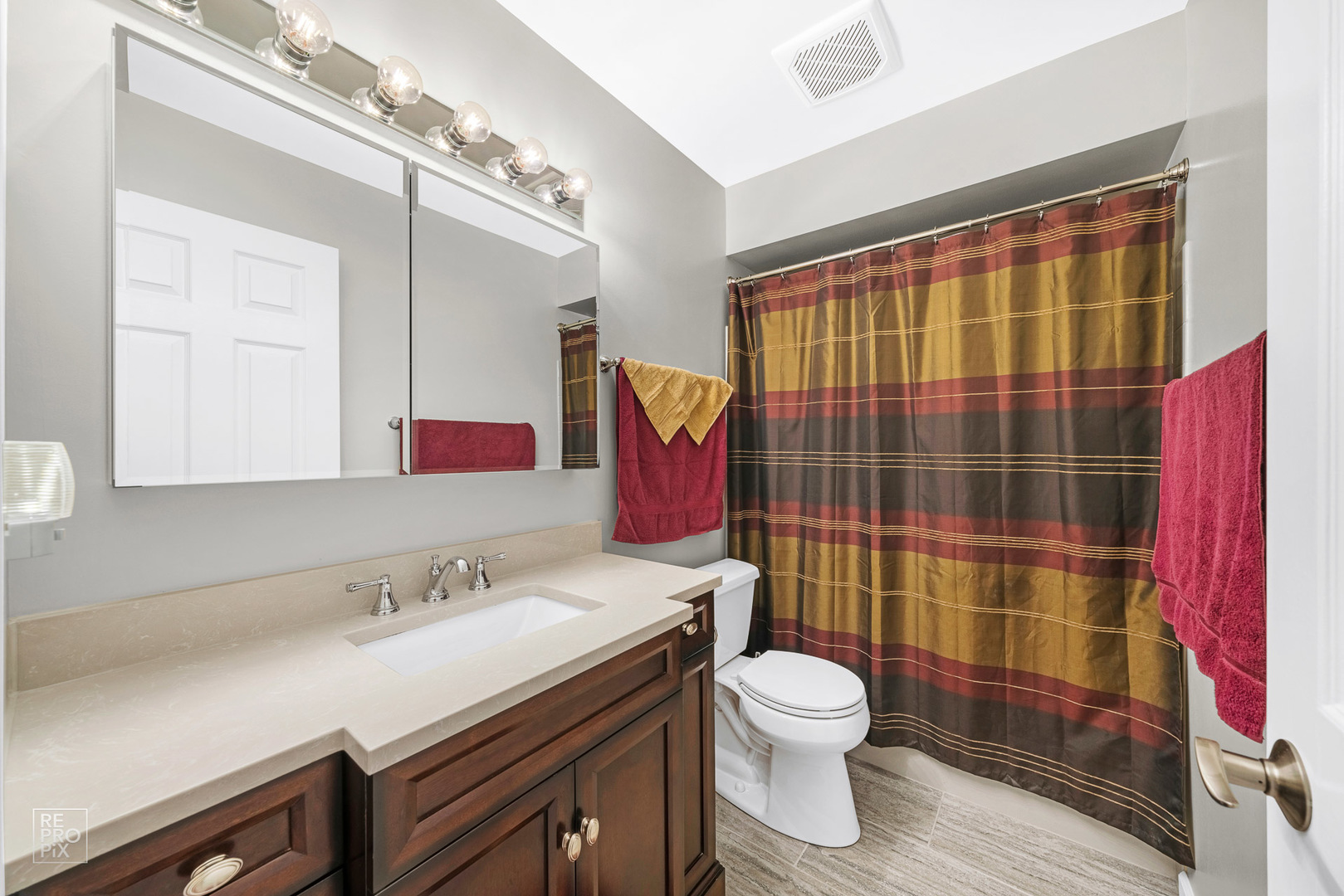 1264 Dayton Road Buffalo Grove, IL 60089 - Photo 15 of 20